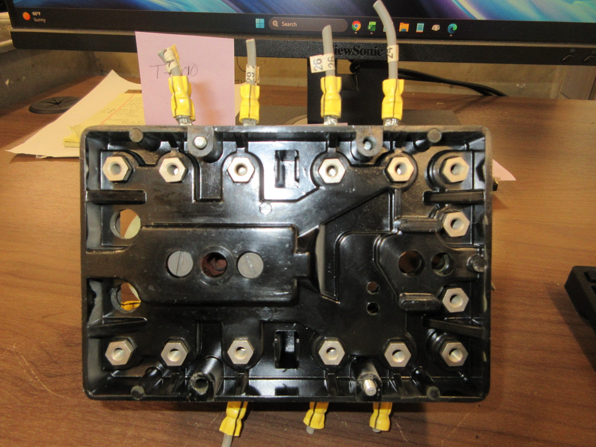 Westinghouse Type MG-6 Auxiliary Relay 1163803 115V 60Hz Used