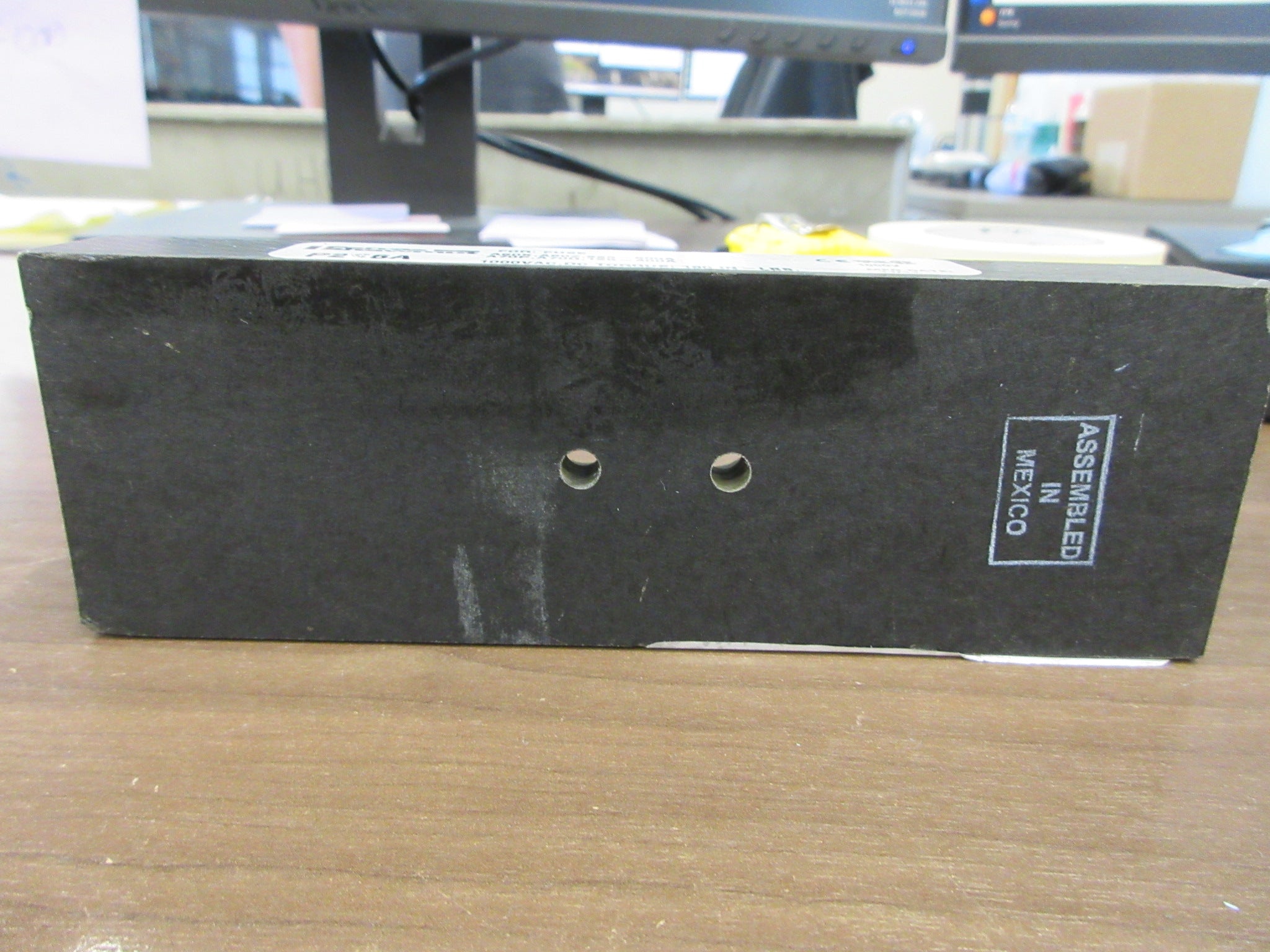 Ferraz Shawmut Fuse Block P266A 600A 100V 1P Used