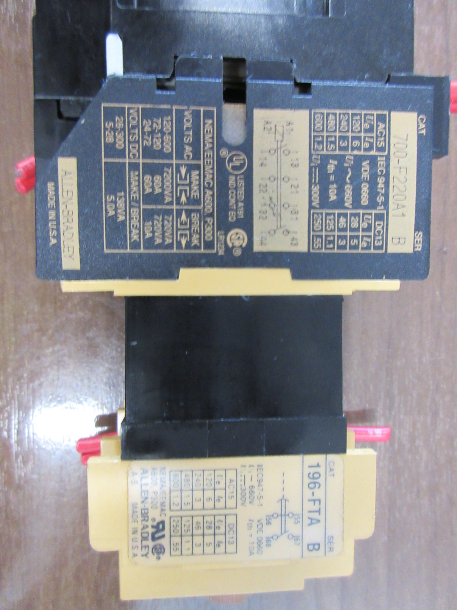Allen-Bradley Timing Relay 196-FTA Ser. B 120V Coil Range: 0.1-180 Ser Used