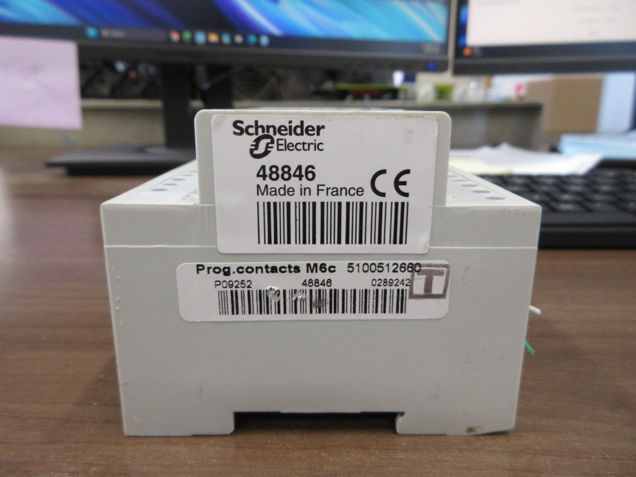 Square D Programmable Contact Module S48383/S47404 24VDC Used