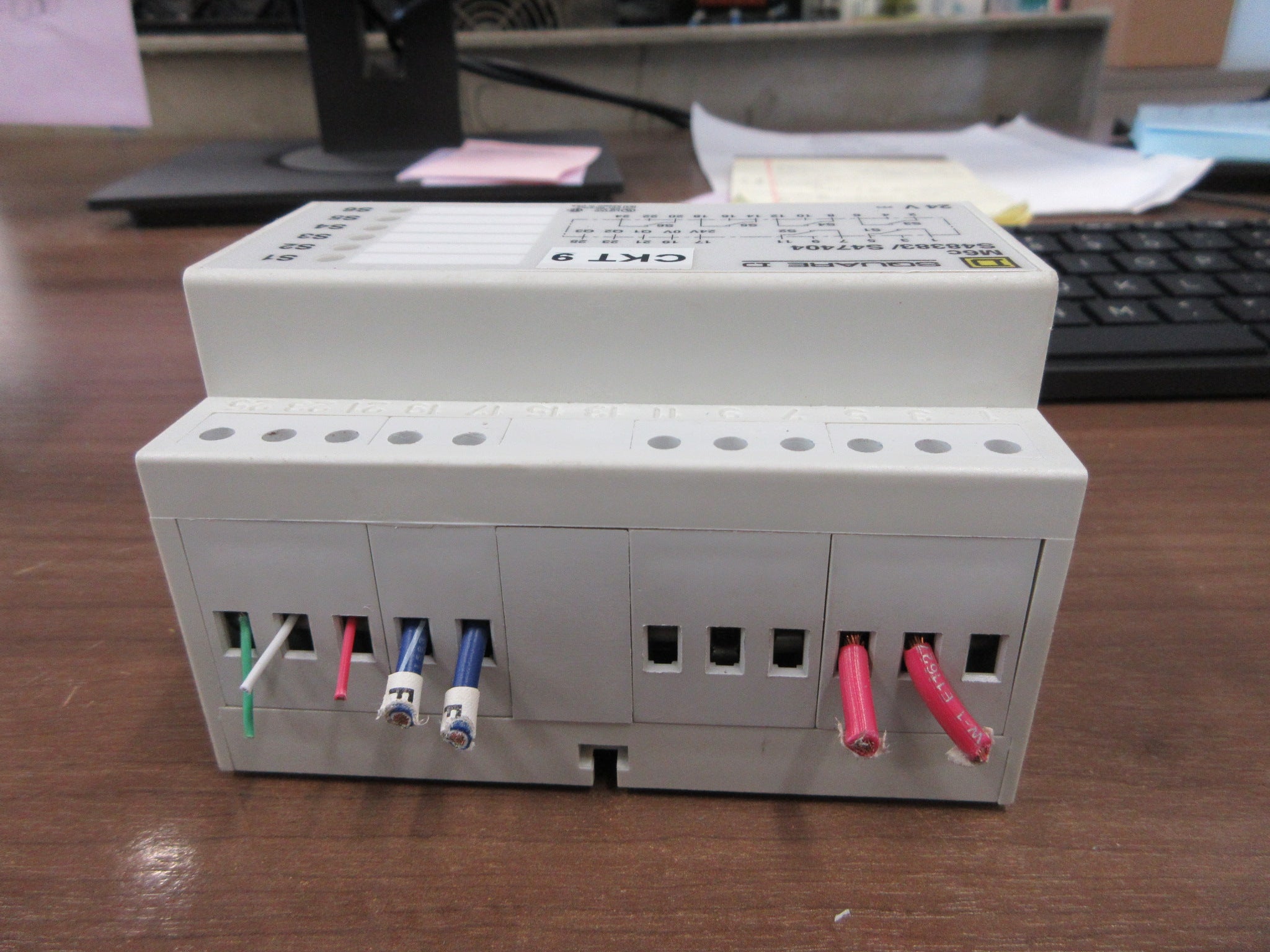 Square D Programmable Contact Module S48383/S47404 24VDC Used