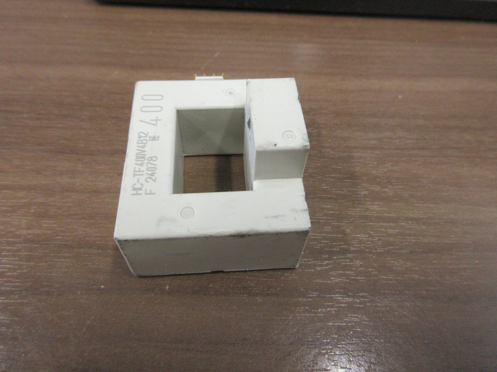 Kohshin Current Sensor HC-TF400V4B12 400A Used