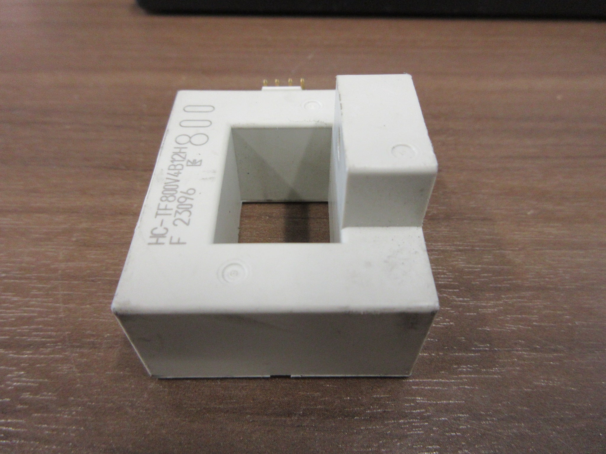 Kohshin Current Sensor HC-TF800V4B12H 800A Used