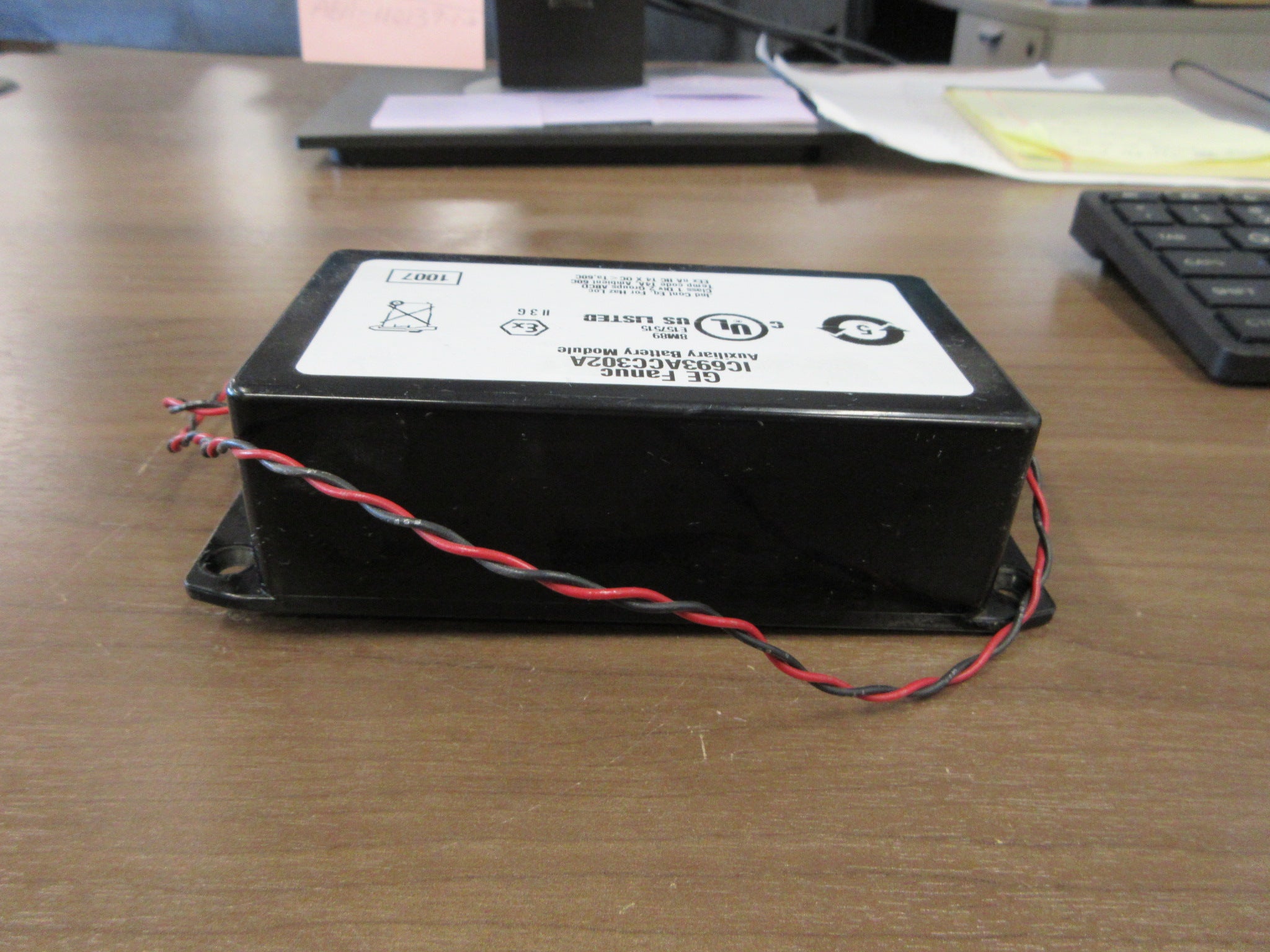 GE Fanuc Auxiliary Battery Module IC693ACC302A Used
