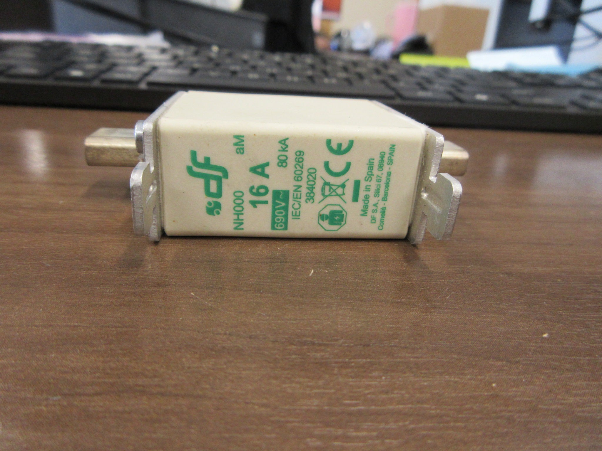 df Electric Fuse 384020 16A 690V * Lot of 3 * Used