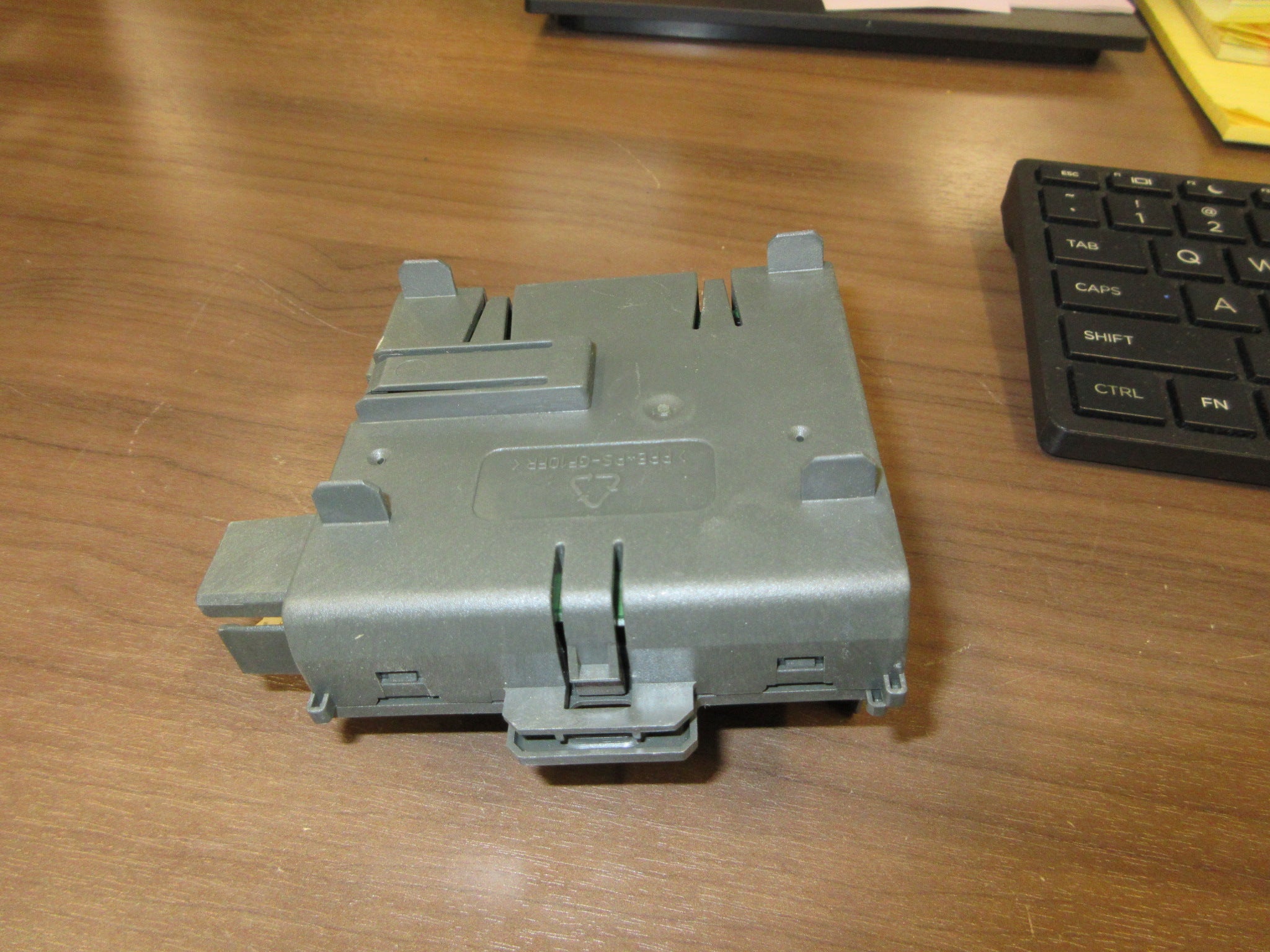 Siemens Bus Module 6ES7 195-7HB00-0XA0 E-Stand: 04 Used