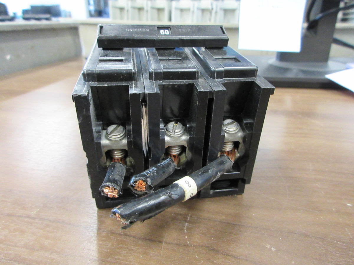 Cutler-Hammer Type BA Bolt-On Circuit Breaker BAB3060H 60A 240V 3P Used