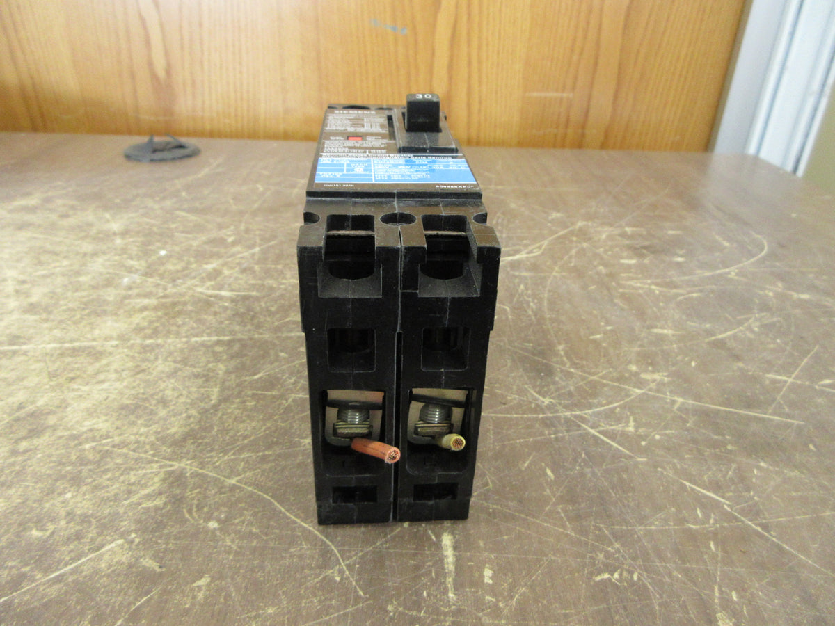 Siemens ITE Sentron Circuit Breaker ED42B030 30A 480V 2P Used