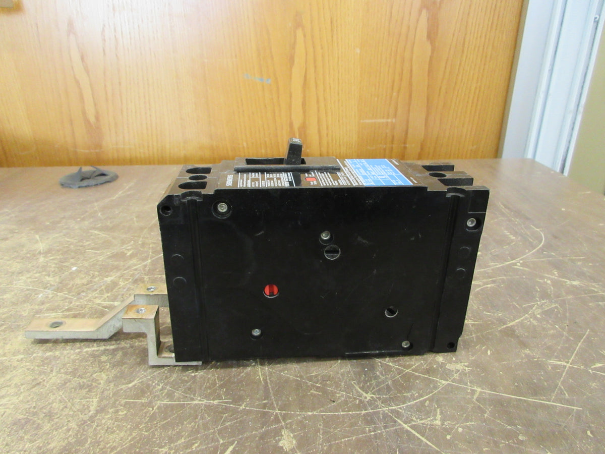 Siemens ITE Sentron Circuit Breaker ED42B030 30A 480V 2P Used