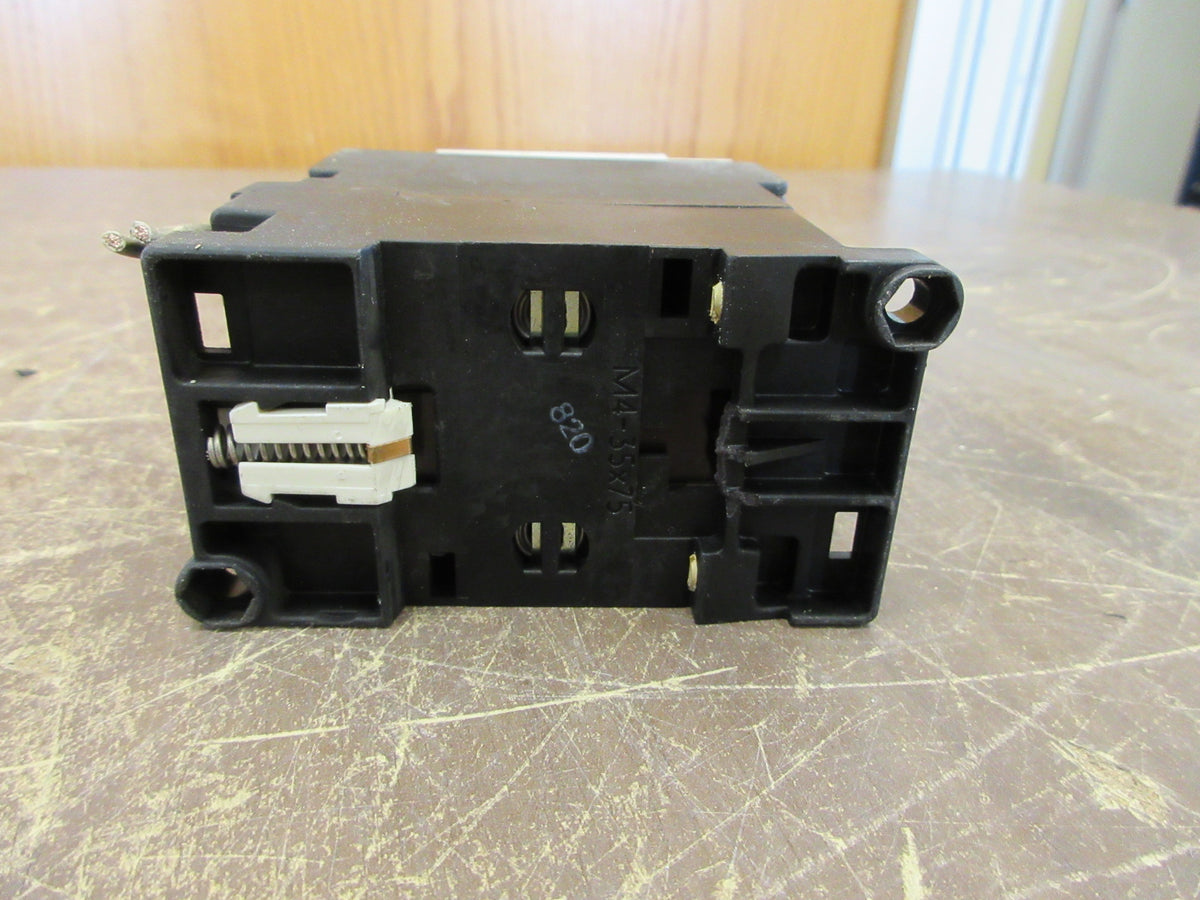 Siemens Contactor 3TF3200-0A 120V Coil Doesn't Have Aux Contacts Used
