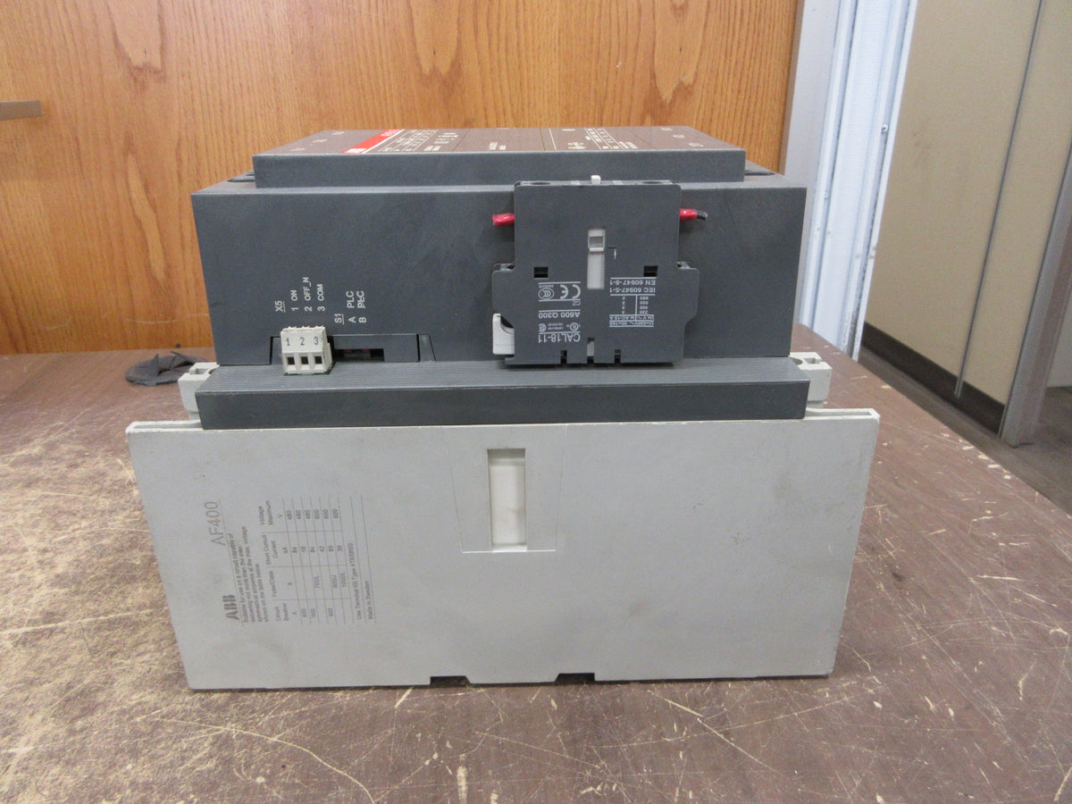 ABB Contactor AF400-30 100-250V AC/DC 550A 600V (1) Aux Contact Used