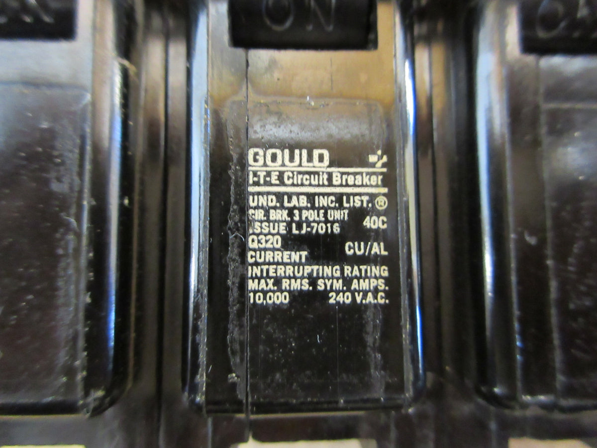 Gould ITE Clip-On Circuit Breaker Q320 20A 240V 3P Used