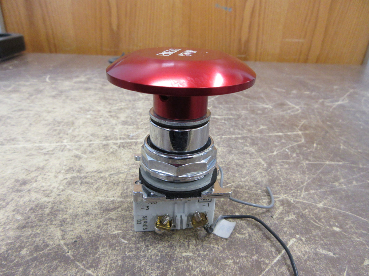 Eaton E-Stop Button T1812 Ser. D2 Used