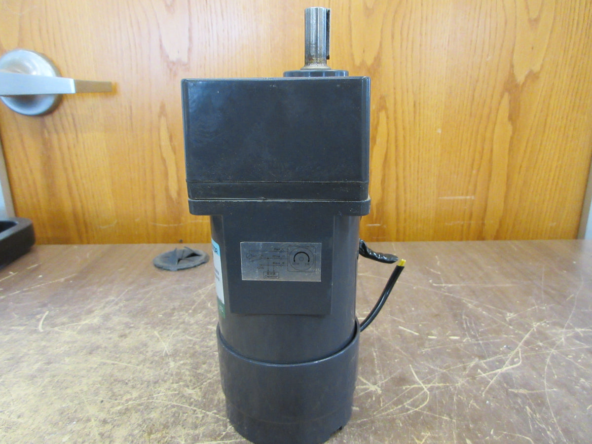Li Ming Gearmotor CG09B15512/CM09IG40SBB 40W 220V 0.37A 2.5vF 1650RPM Motor Used