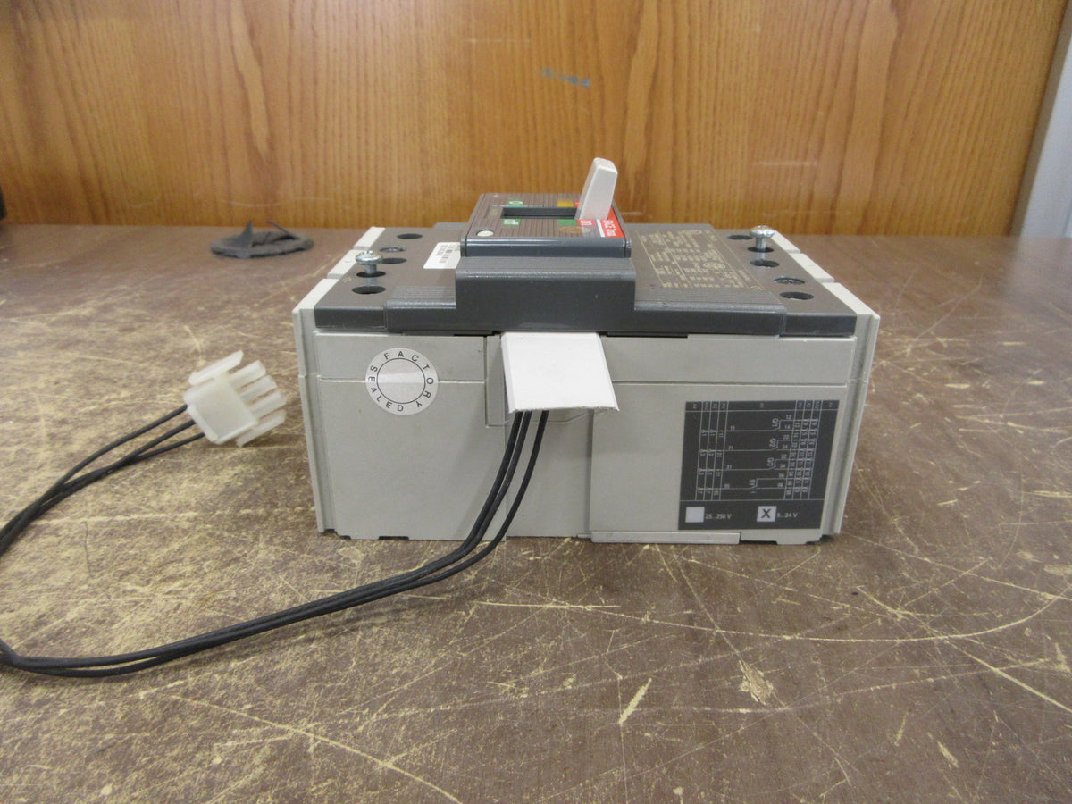 ABB Tmax Circuit Breaker T3N 225 600V 225A 3P Used
