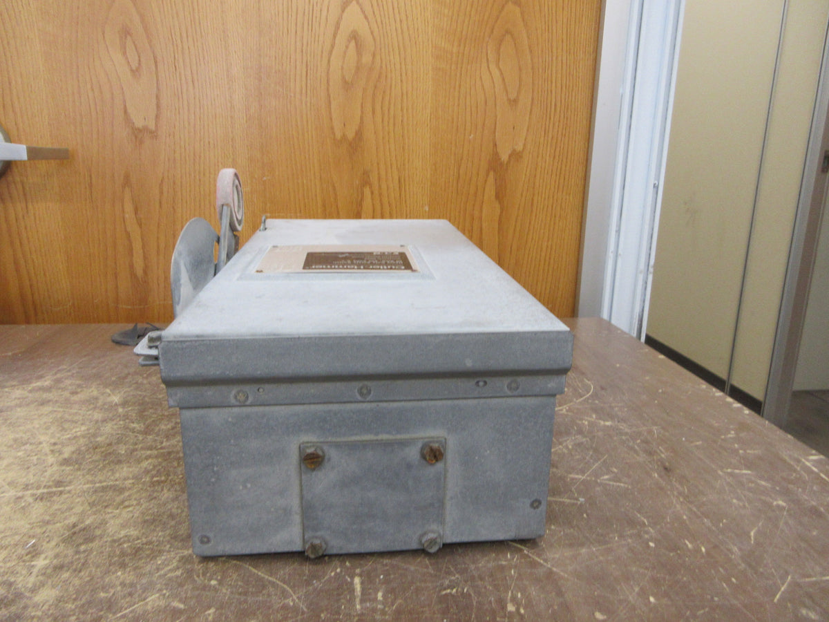 Eaton 3R Fusible Safety Switch/Disconnect DH362FRK Ser. B 60A 600V 3P Used