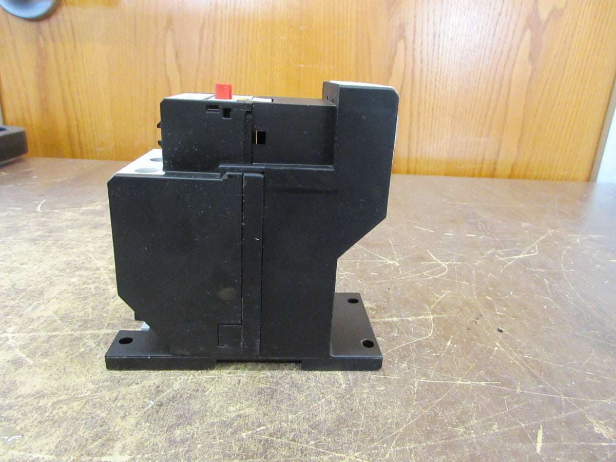 Solid State Overload RT22G Trip: 42-55A W/DIN-Rail Adapter Used