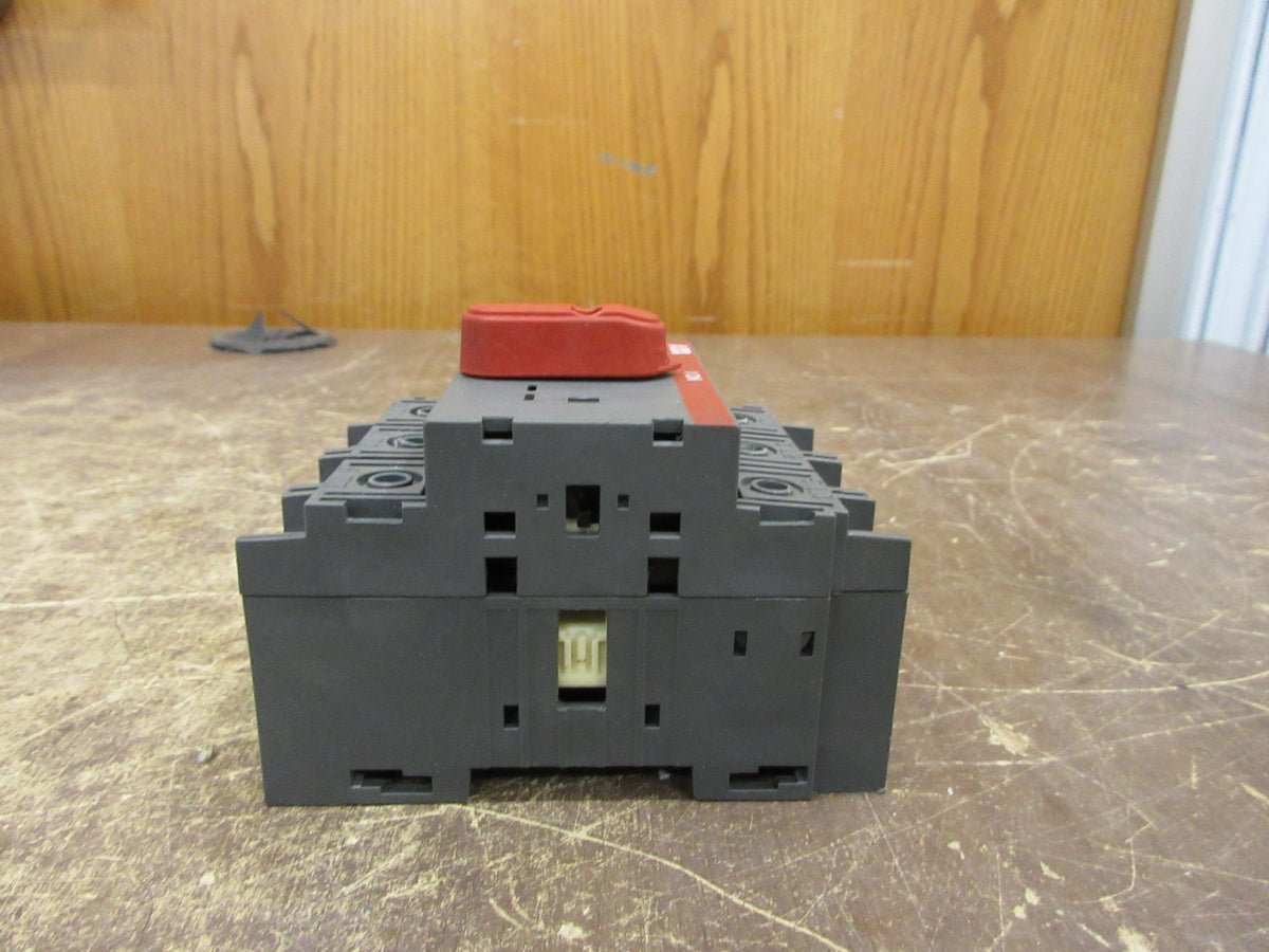 ABB Disconnect Switch OT60E3 60A 600V 3Ph * No Handle * Used