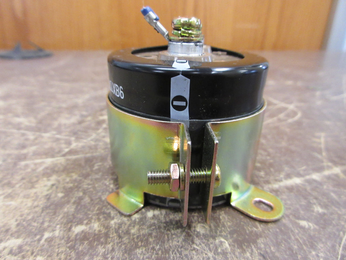 Hitachi Capacitor HCGF5A 330MFD 400 VDC W/Mount Used