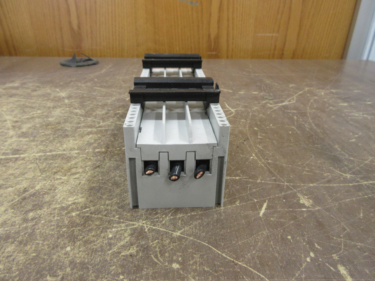 Busbar Adapter FBS3254 32A 600V Used