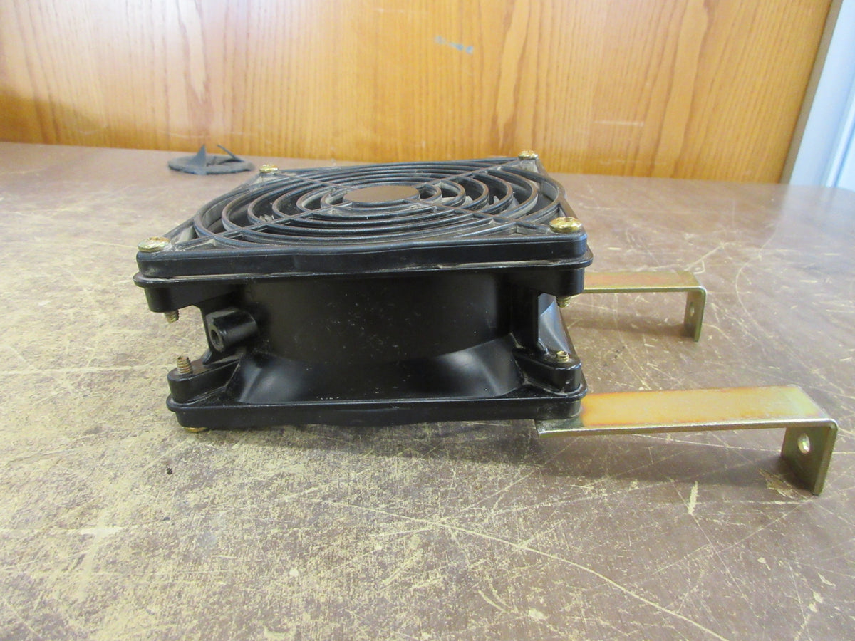 Comair Rotron Muffin XL Fan 039610 Model MX2B3X 115V 0.20/0.18A 50/60Hz Used
