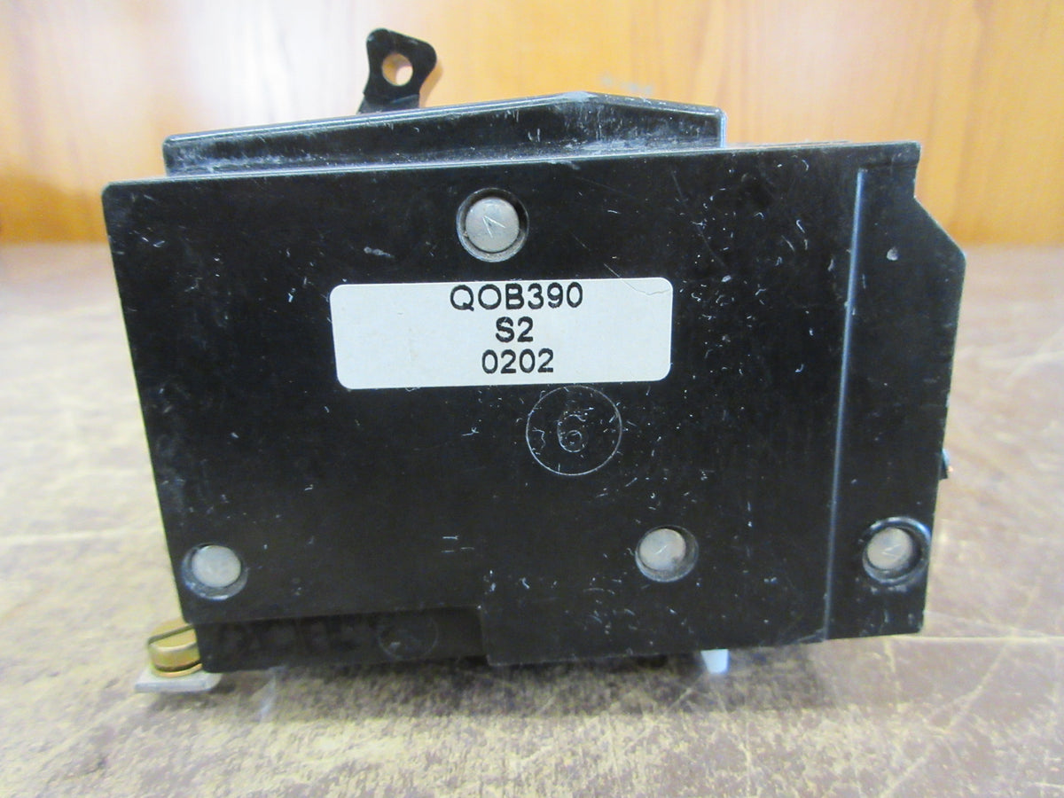 Square D BOLT-on Circuit Breaker QOB390 90A 240V 3P *(2) Mounting Bolts * Used
