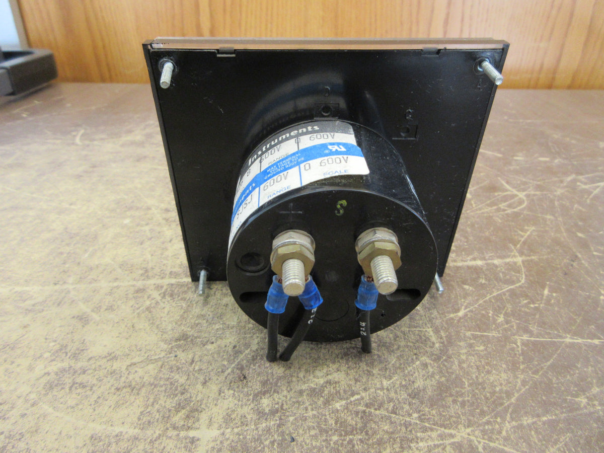Crompton AC Voltmeter 21702AASJSJ Range: 0-600V Used