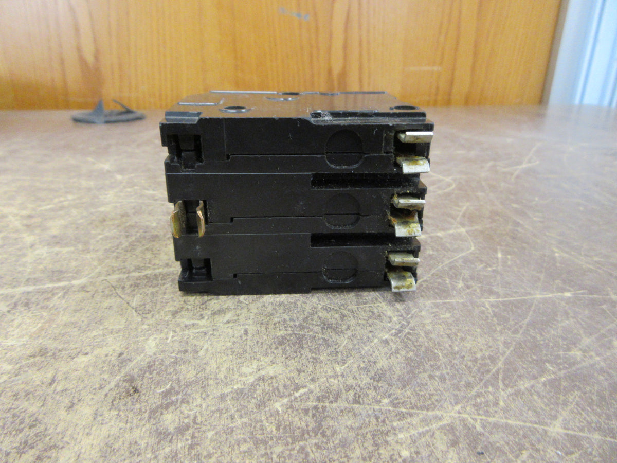 Square D Clip-On Circuit Breaker QO320 20A 240V 3P Used