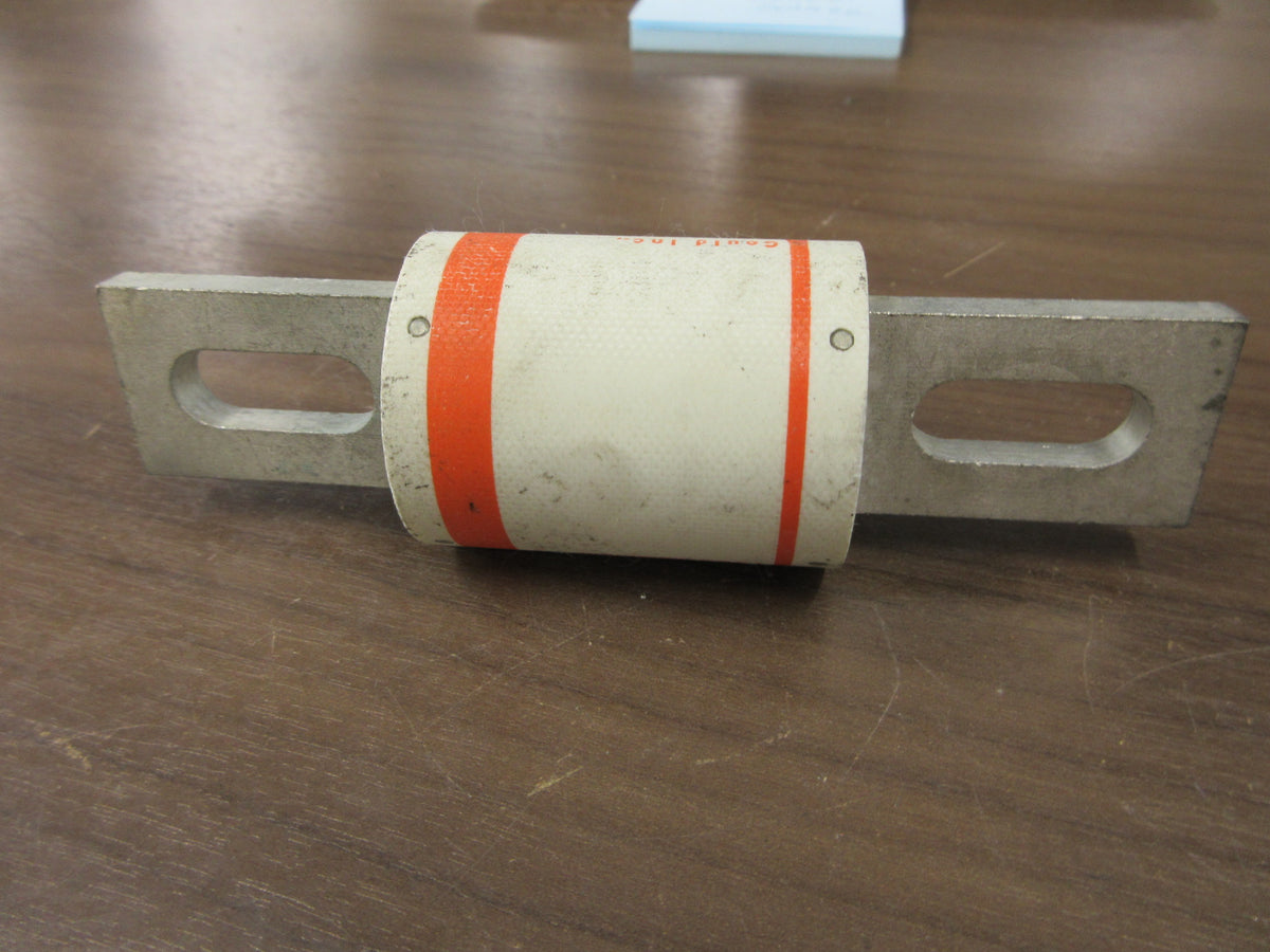 Gould Shawmut Amp-Trap Fuse A700125 125A 700V Used