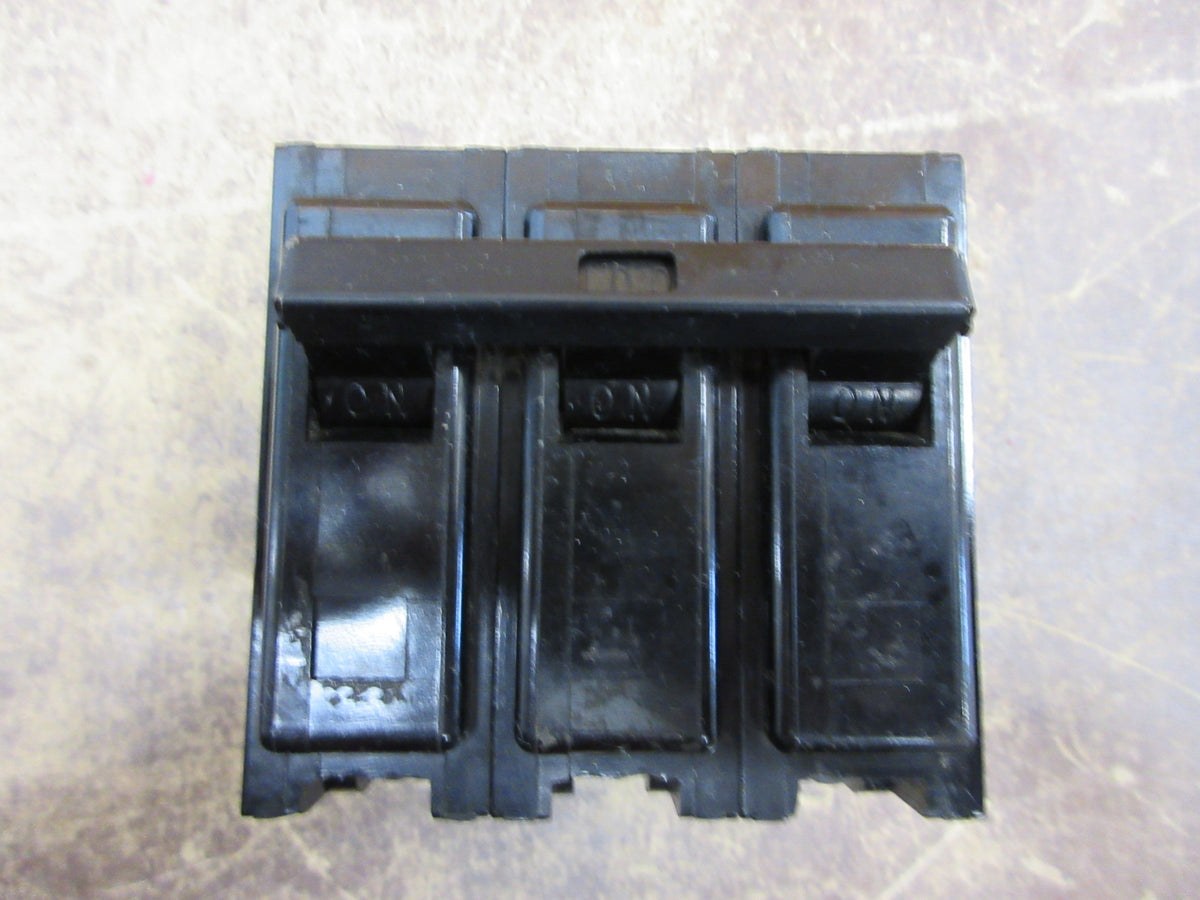 ITE Clip-on Circuit Breaker QP3-B100 100A 240V 3P Used