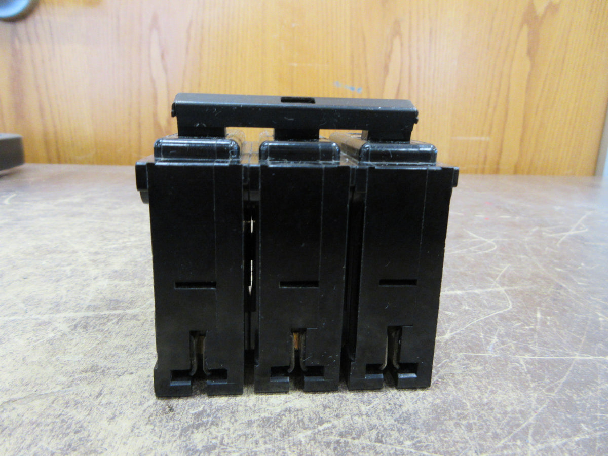 ITE Clip-on Circuit Breaker QP3-B100 100A 240V 3P Used