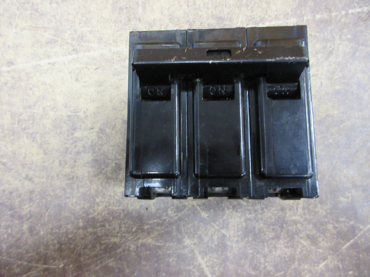 ITE Clip-on Circuit Breaker QP3-B030 30A 240V 3P Used