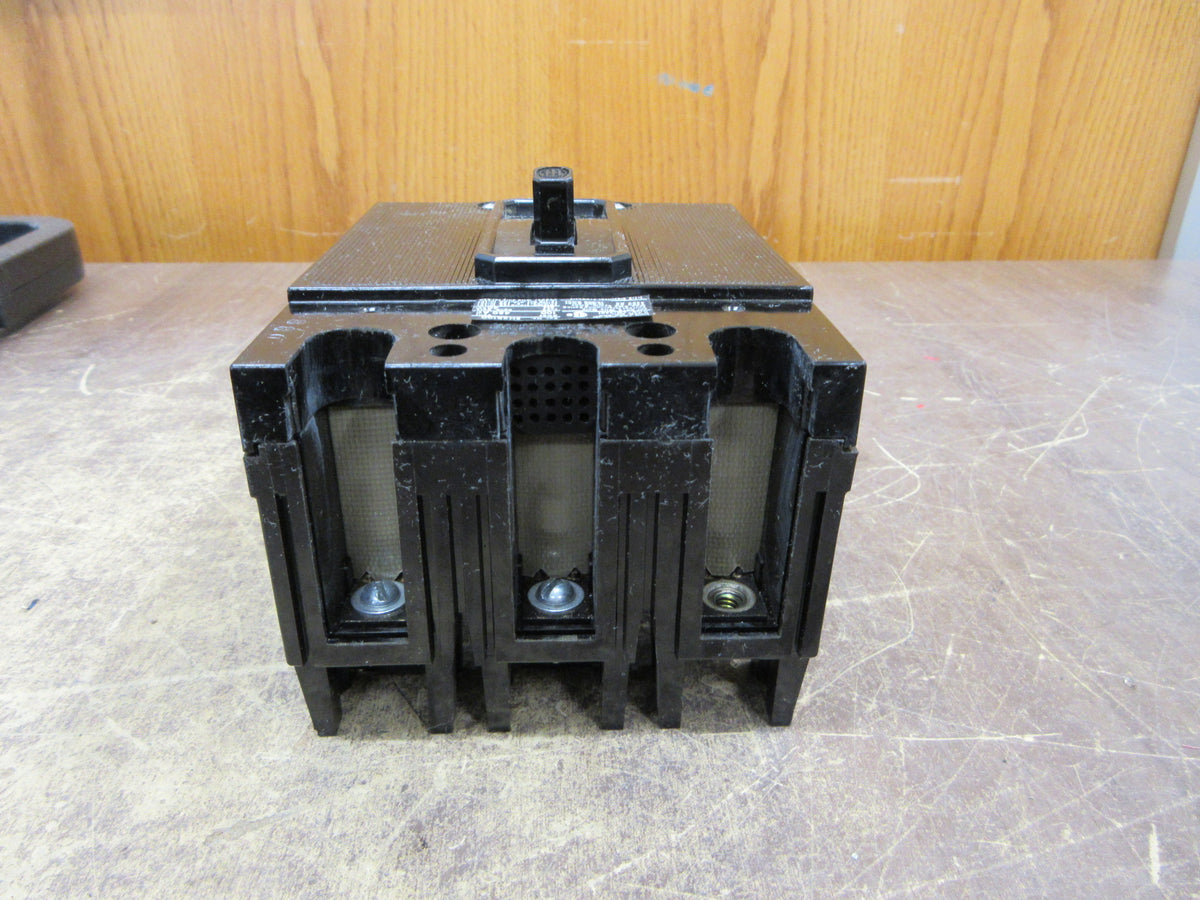 ITE Circuit Breaker EH3B100 100A 480V 3P (2) Mounting Screws Used