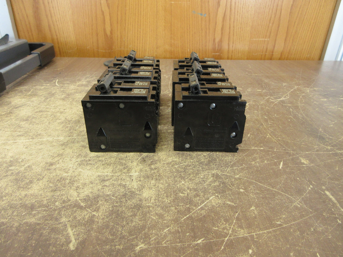 Siemens/ITE Type QP Clip-On Circuit Breaker Q220 20A 120/240V 2P *Lot of 6* Used