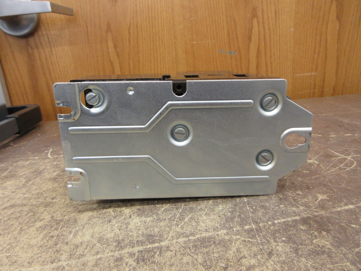 Cutler-Hammer Size 1 Starter A10CN0 Ser. A1 120V Coil 27A Used
