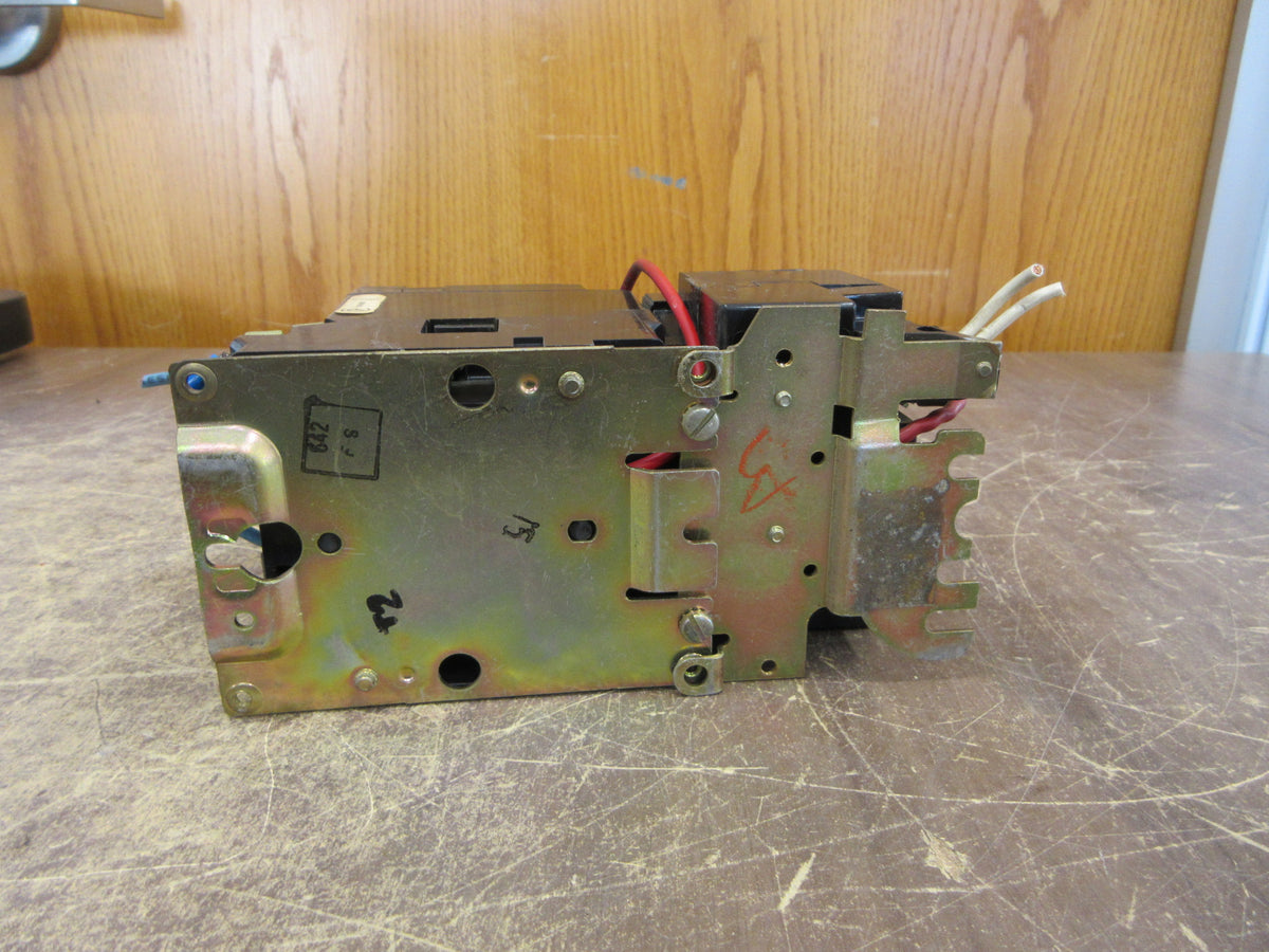 Square D Size 1 Starter 8536 SCO -3 S Ser. A 120V Coil 600 V Used