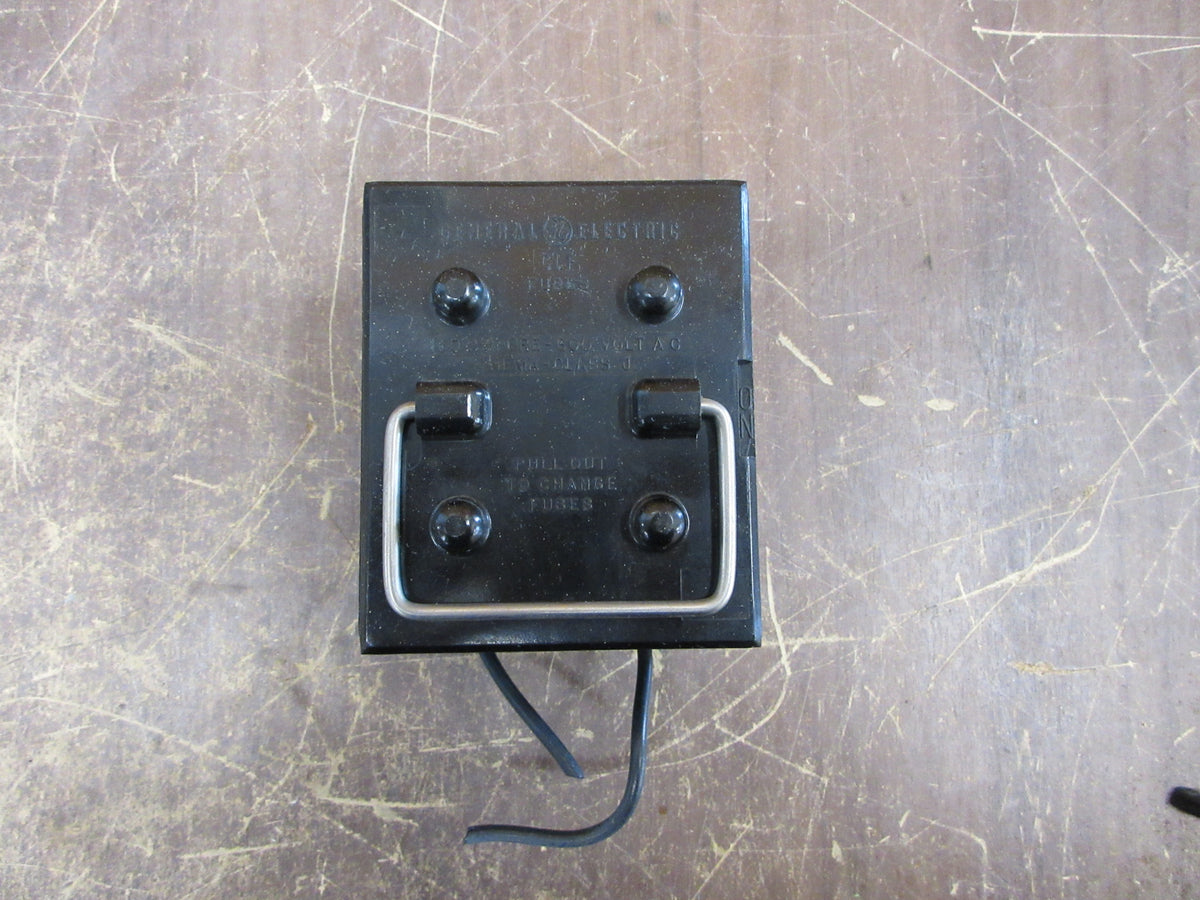 GE Fuse Pullout Switch CLF 30A 600V 2P (2) 10A Fuses Used
