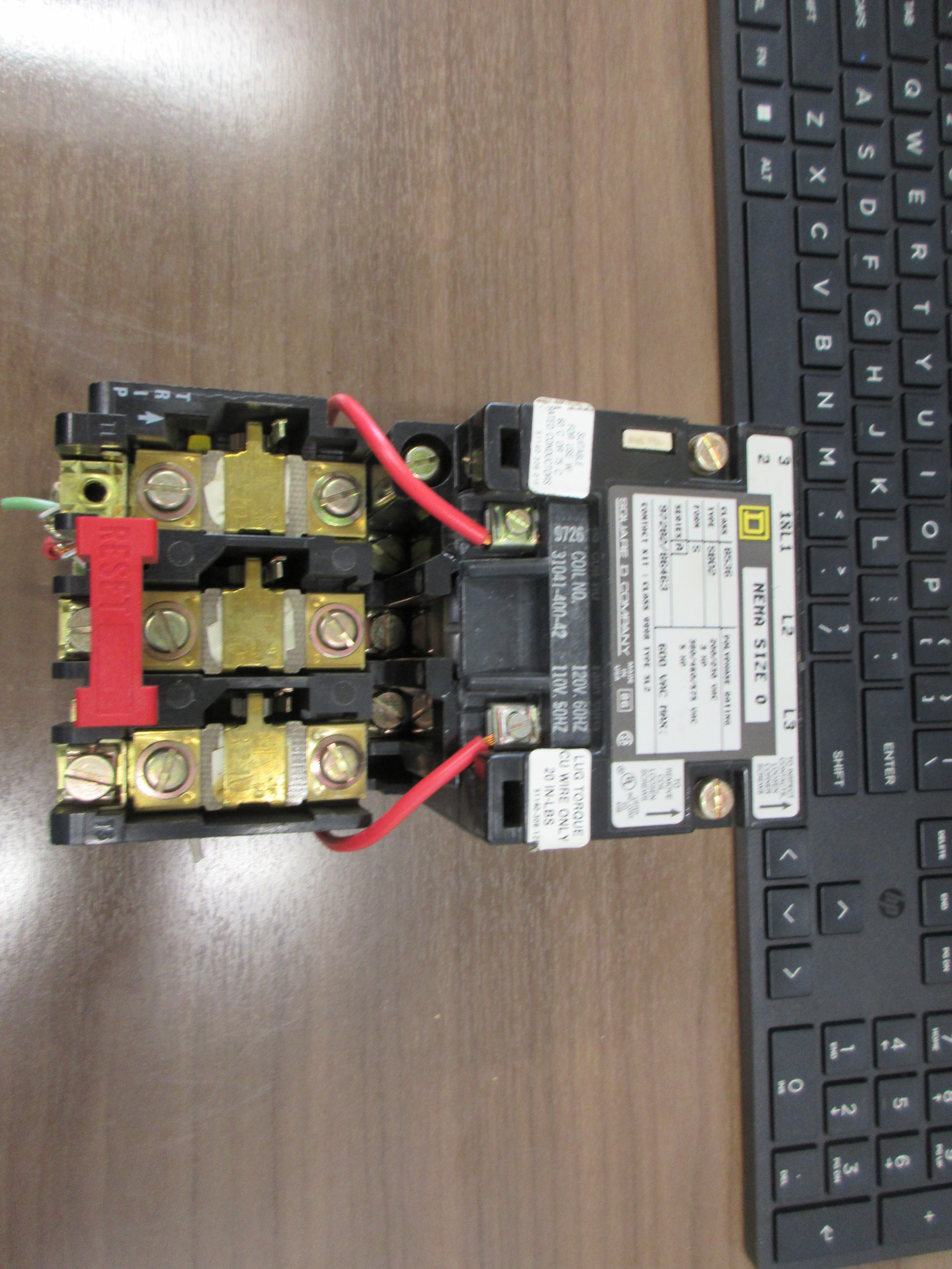 Square D Size 0 Starter 8536 SBO2 S Ser. A 120V Coil 600V Used