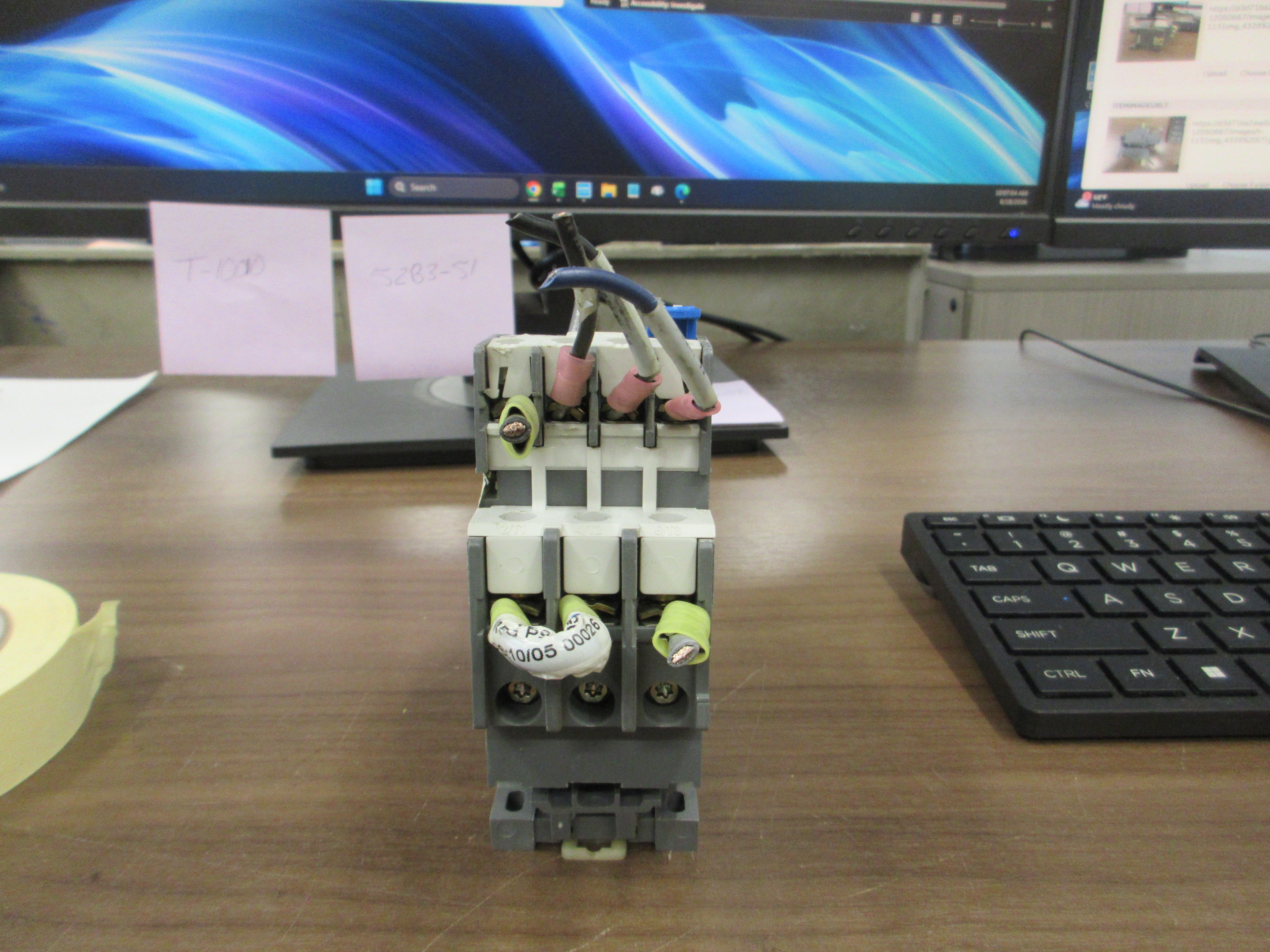 ABB Overload Relay TA25 DU 10-14A 600V 3P Trip: 1.3-1.8A Used
