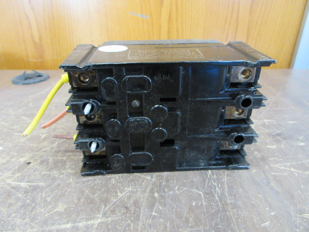 GE Circuit Breaker TEF134020 20A 480V 3P (2) Mounting Screw Used