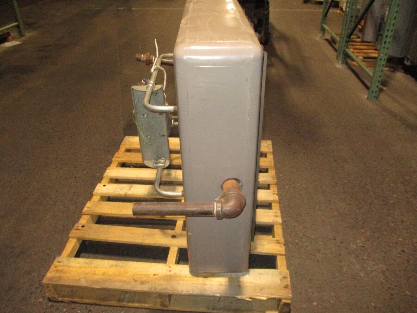 Daikin Steam Heater UHH-086A-B 86,000 BTU Used