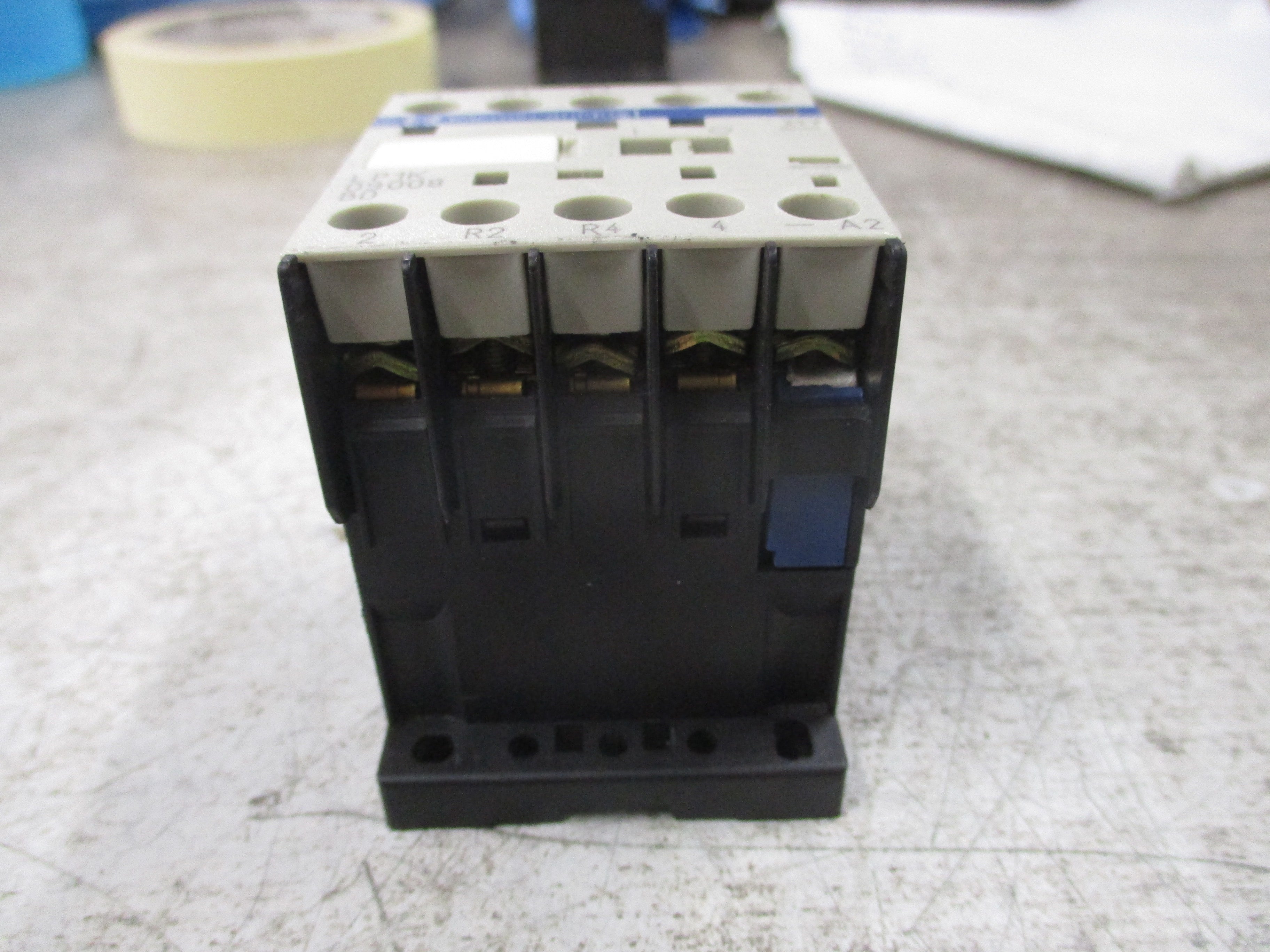 Telemecanique Contactor LP1K 09008 BD 24VDC Coil 20A 600V Used