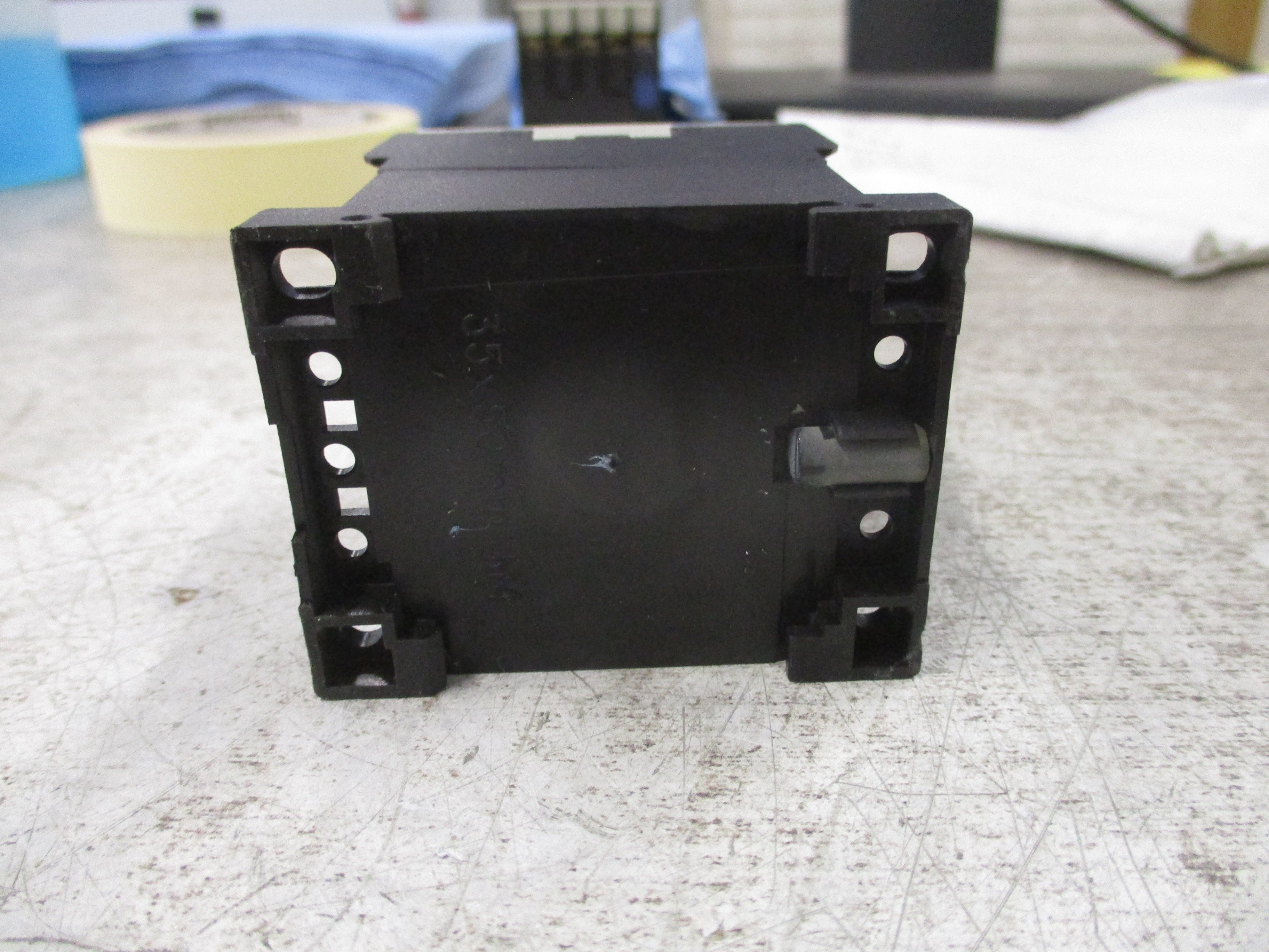 Telemecanique Contactor LP1K 09008 BD 24VDC Coil 20A 600V Used