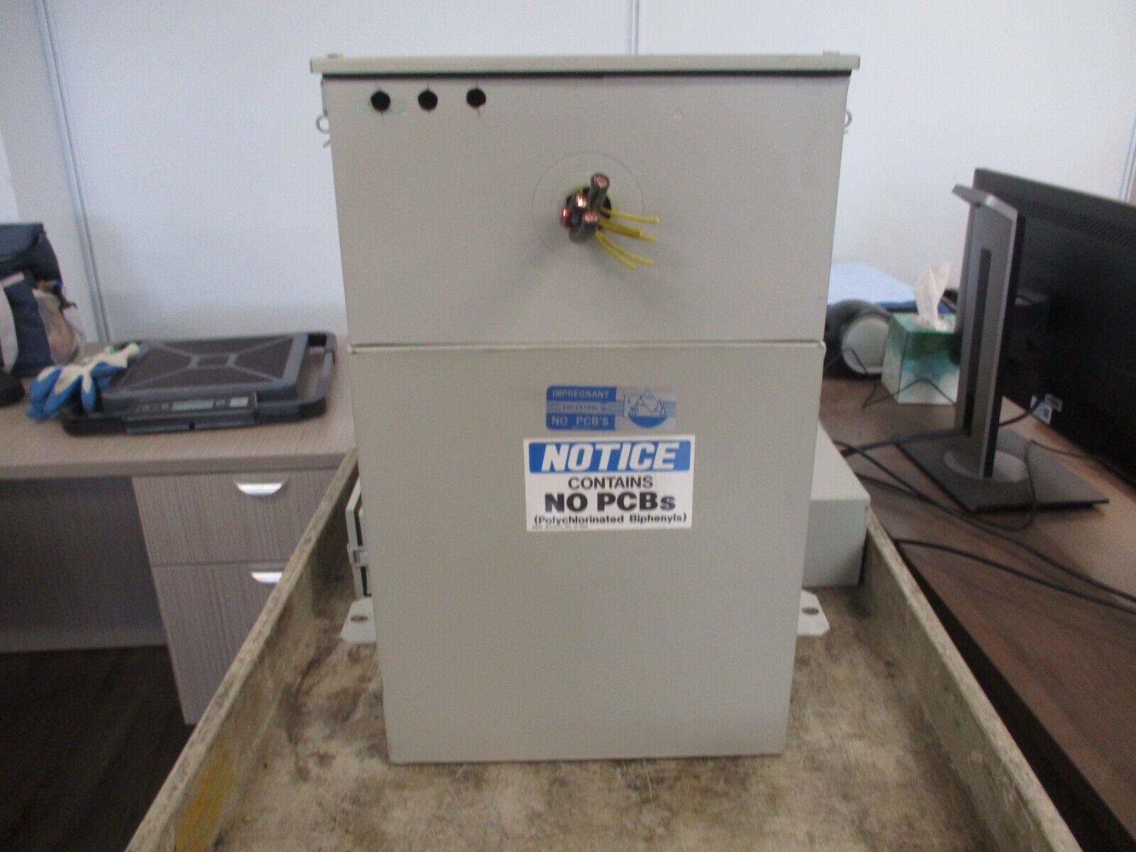GE Dielektrol Capacitor 55L349KD 30KVAR 480V 60Hz 3Ph Used