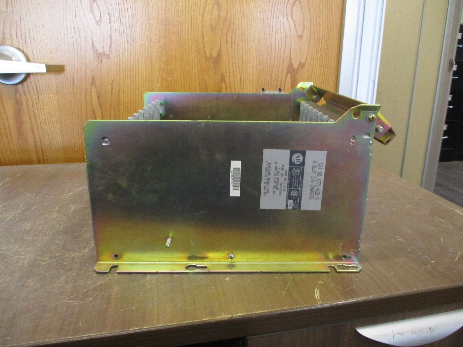 Allen-Bradley I/O Chassis w/ Power Supply 1771-A2B / 1771-P7 Ser. B 8-Slot Used