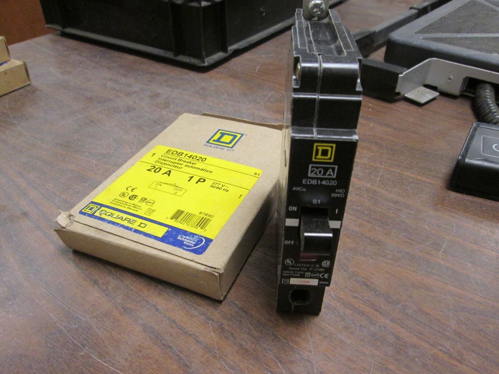 Square D Circuit Breaker EDB14020 20A 1P 277V 50/60Hz New Surplus