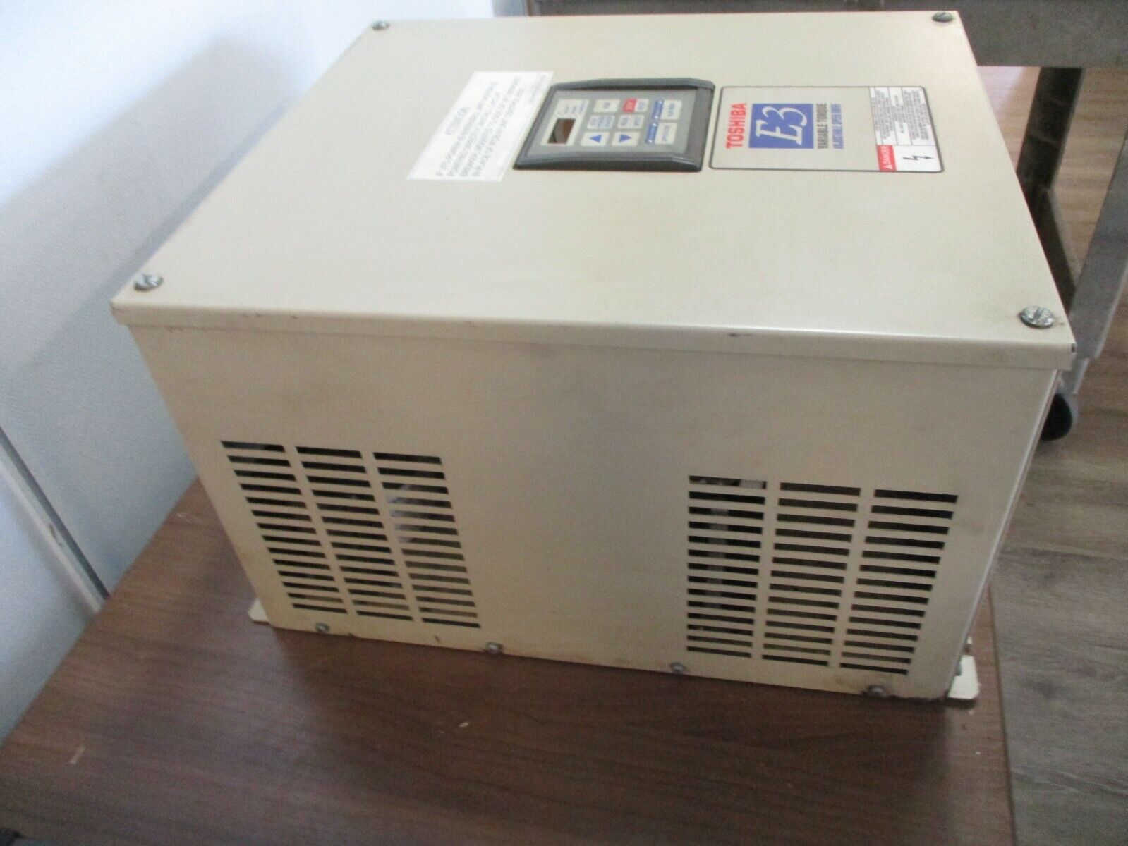 Toshiba E3 AC Drive HK30AA051 30HP 3Ph Used
