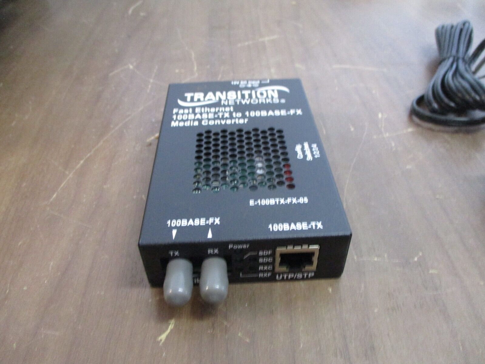 Transition Networks Fast Ethernet 100BASE-TX to 100BASE-FX Media Converter 12VDC
