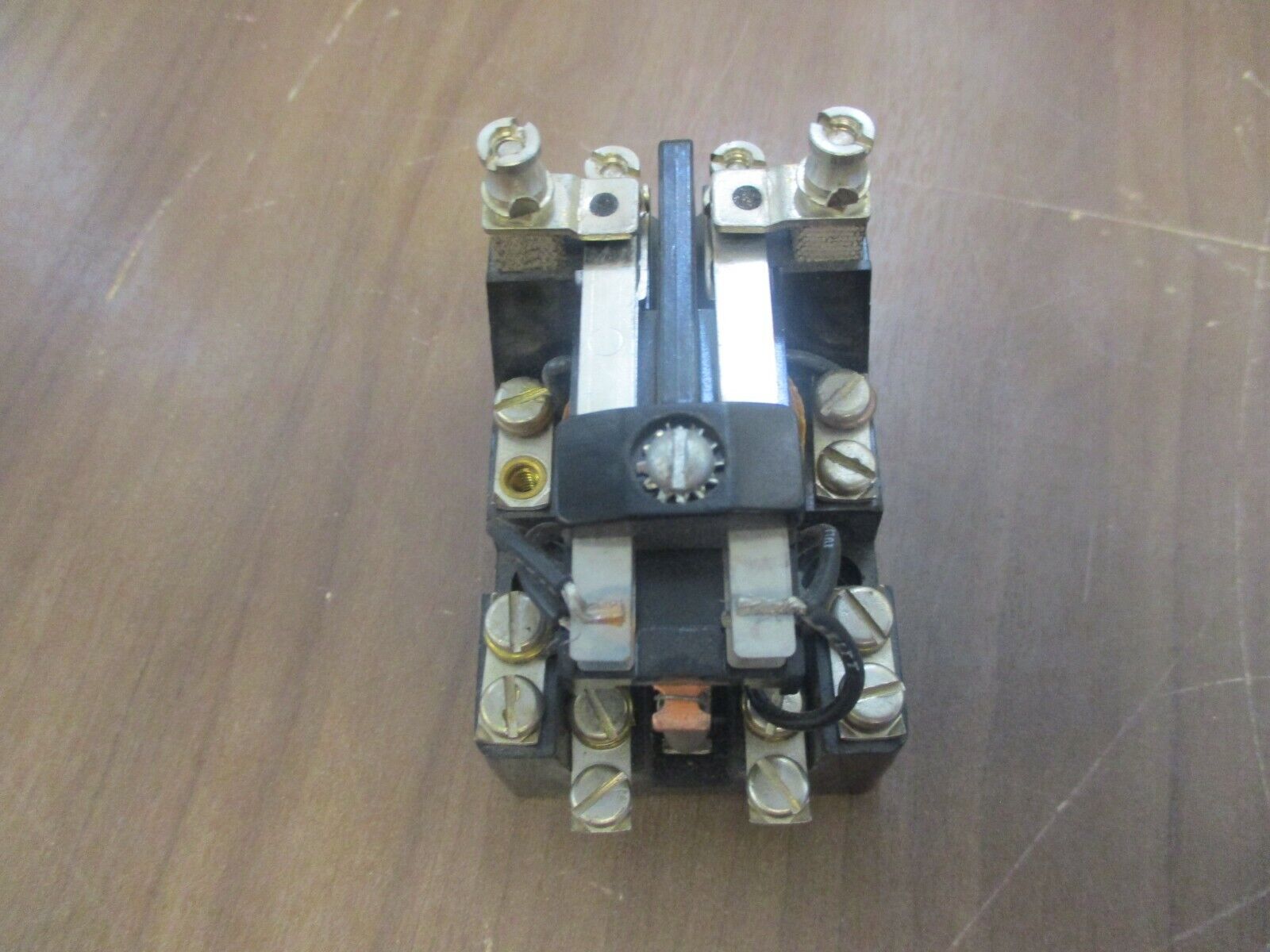 Arrow Hart Midget Relay MR22-U20 110V Coil Used