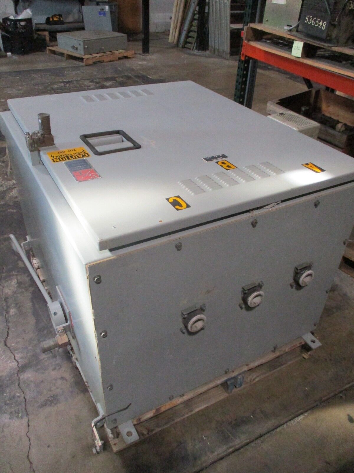 S&C Enclosed Mini-Rupter Disconnect Switch 90632-X1KG3 600A 14.4kV Used